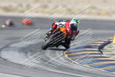 media/Dec-01-2025-Moto Forza (Mon) [[2daa91e15f]]/1-Advanced Group/Session 2 Turn 11 Backside/